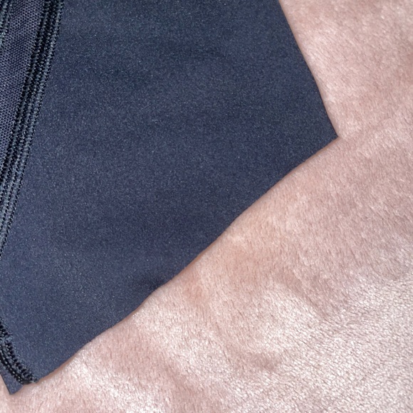 lululemon cropped leggings - Picture 5 of 7